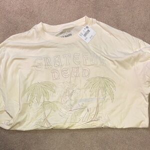 American Eagle Outfitters Pale Yellow Grateful Dead Band Tee